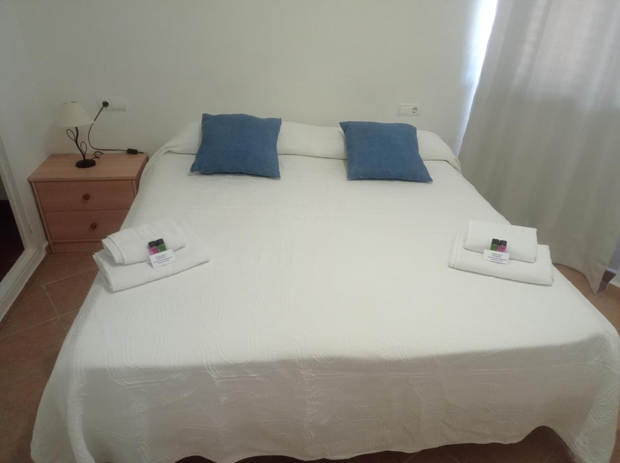 Apartamento Illa Blanca Es Pujols Exterior foto